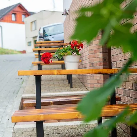 Sarlota & Vinarstvi Vitek Josef *