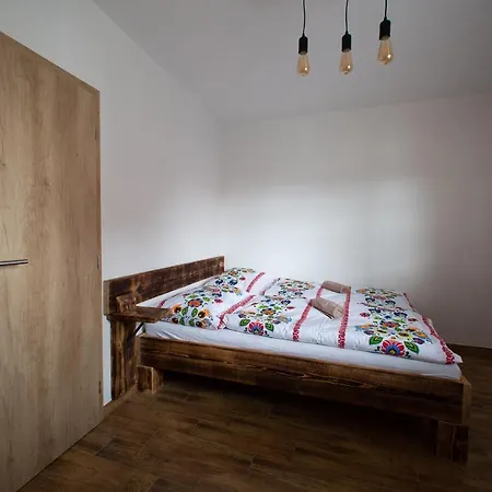 Guest house Sarlota & Vinarstvi Vitek Josef *